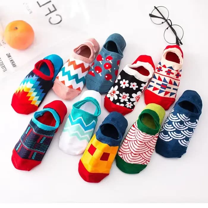 Chaussettes courtes de loisirs de style britannique pour femmes, chaussures à pois pour dames, chaussettes en coton non ald, nouvelle arrivée, mode, heureux, 5 paires
