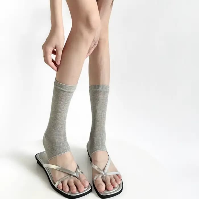 INS Casyak Style chaussettes à pied transparentes 2025 nouvelle mode Grip mollet