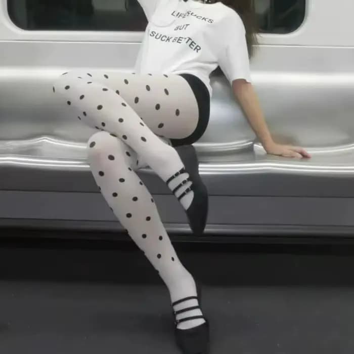 Collants transparents à pois pour femme