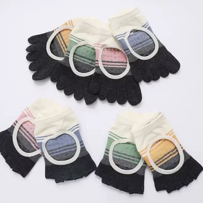 Chaussettes de Yoga à cinq orteils pour femmes
