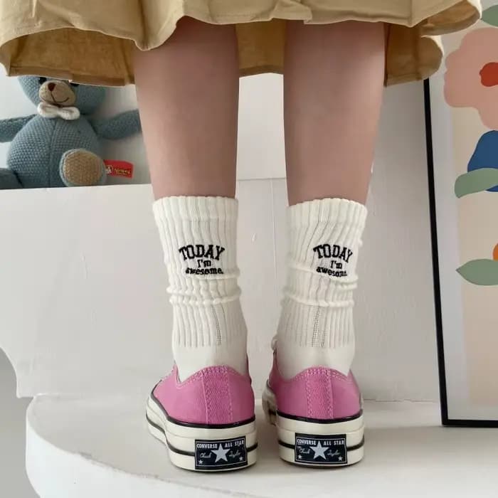 Chaussettes drôles coton broderie lettre aujourd'hui je suis génial japon coréen