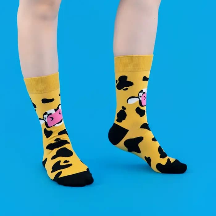 1 paire de chaussettes amusantes sur le thème de la vache Disco, Design prêt pour les fêtes, mode tendance, costume toutes saisons pour unisexe