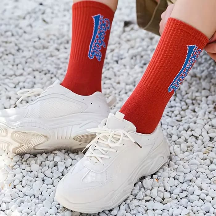 5/10/20 paires aléatoire personnalisé Graffiti Style femmes mi chaussettes à la mode haute rue Super Cool filles