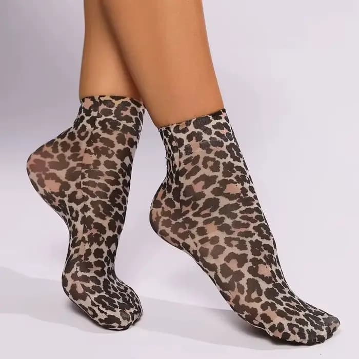 Chaussettes courtes à imprimé léopard et grandes fleurs