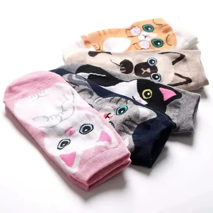Chaussettes de cheville pour femmes avec motif de chat de dessin animé, respirantes, à la mode, parfaites pour un usage quotidien