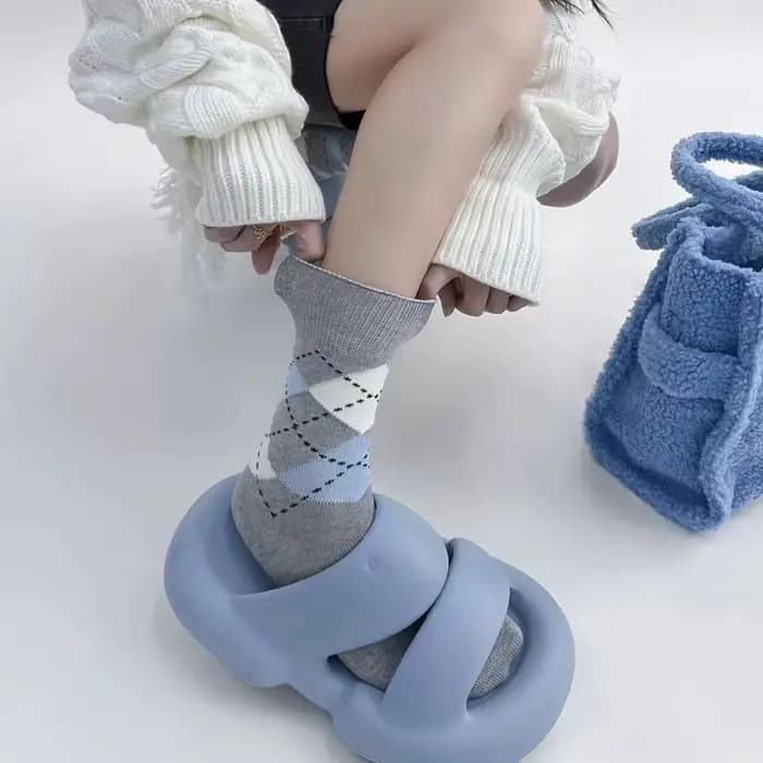 Chaussettes mi-mollet respirantes à motif losanges pour femme, collection Printemps-Été, couleur unie simple, style rétro preppy britannique, chaussettes en molleton, vente en gros