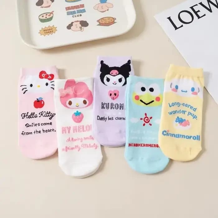 5 paires Kawaii Sanrio Hello Kitty chaussettes anime chaussettes Harajuku bateau chaussettes cinq paires de dessin animé mignon femme imprimé chaussettes en gros