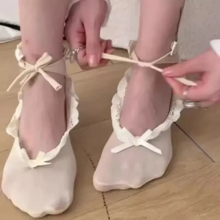 Japonais doux Ballet dentelle cravate sangles bateau chaussettes nœud papillon femmes pantoufle filles Jk Lolita danse moderne danse latine chaussette