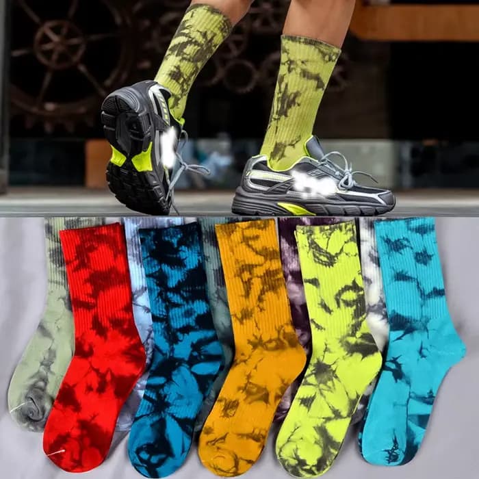 Chaussettes en coton pour hommes et femmes, High-cut Ins Street Tide, Skateboard européen et américain, Long Tube Couple