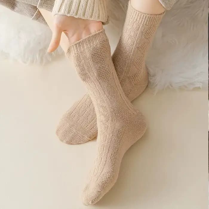 Femmes laine chaussettes chaud hiver épaissir cachemire flou décontracté couleur unie confortable maison chaussette