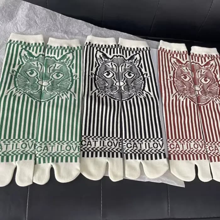 Chaussettes confortables en coton à bout fendu pour femmes