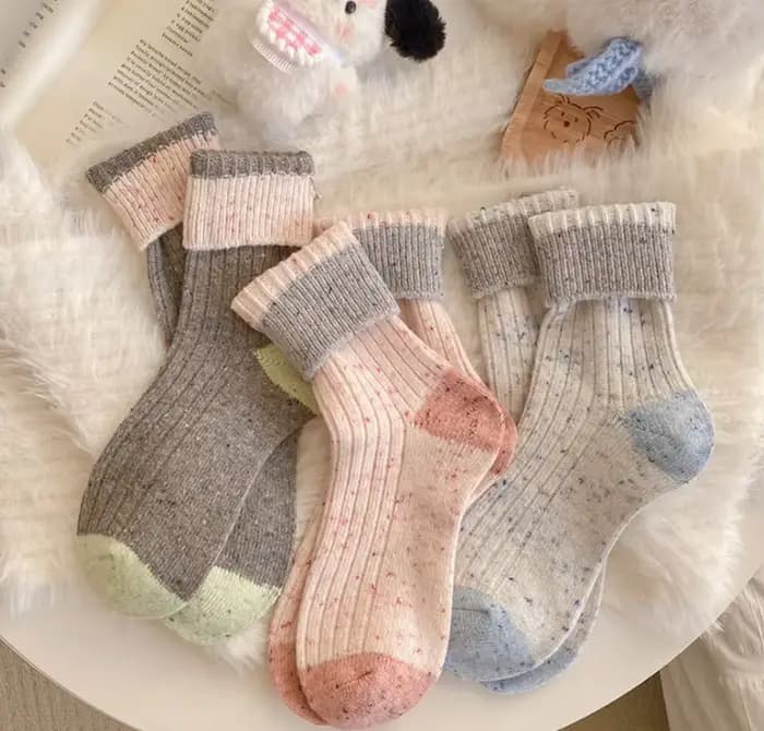 Nouvelles chaussettes pour femmes de haute qualité