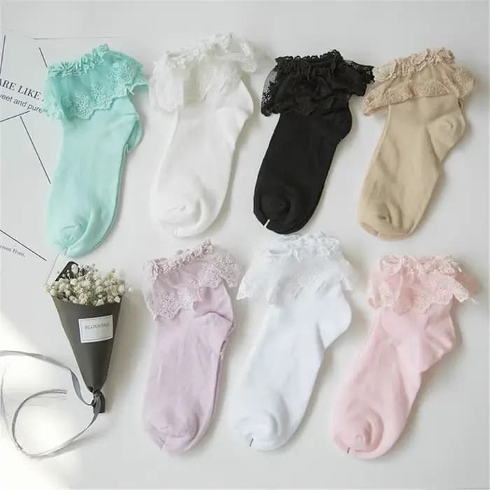 Adorables chaussettes courtes à volants en dentelle pour femmes