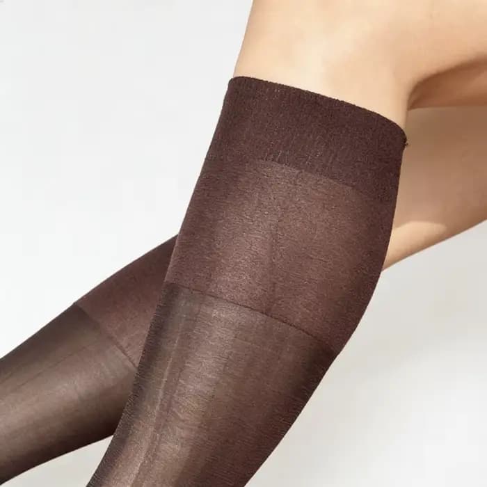 Nouvelles chaussettes longues marron pour homme