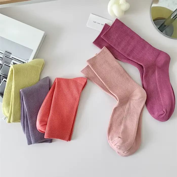 Nouvelles chaussettes pour femmes respirant plaine basique Simple filles équipage