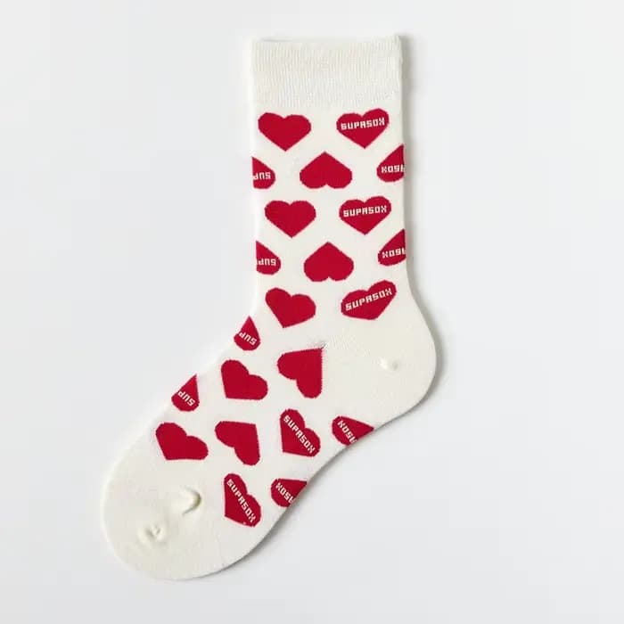 Nouvelles femmes chaussettes mignon amour avec coeur imprimé chaussette coton Harajuku Vintage heureux femme points
