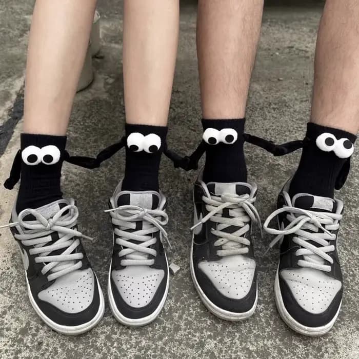 Chaussettes magnétiques avec mains pour femmes et hommes