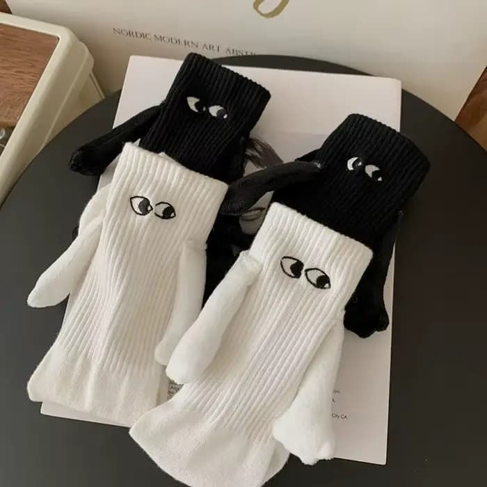 1 Paire de Chaussettes de Couple Club Célébrité Tendance Amusantes Créatives à Attraction Magnétique Mains Noires et