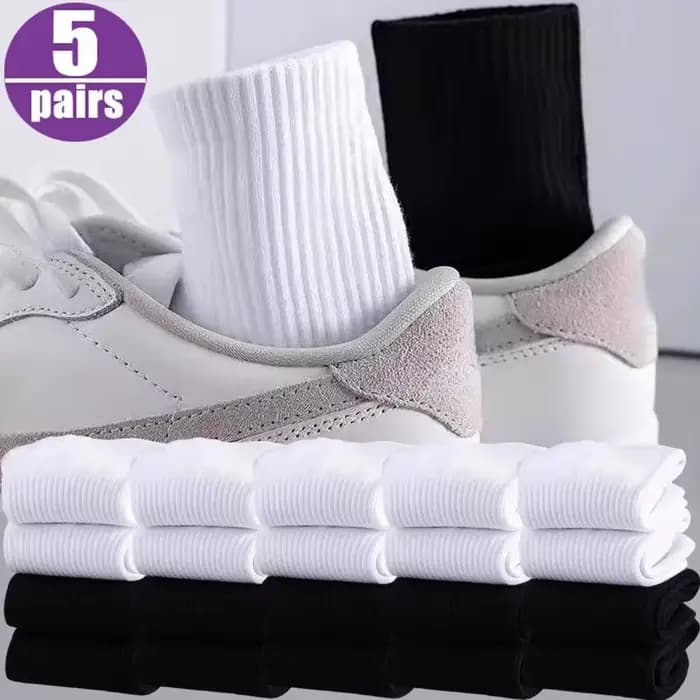 Chaussettes de sport montantes noires et blanches