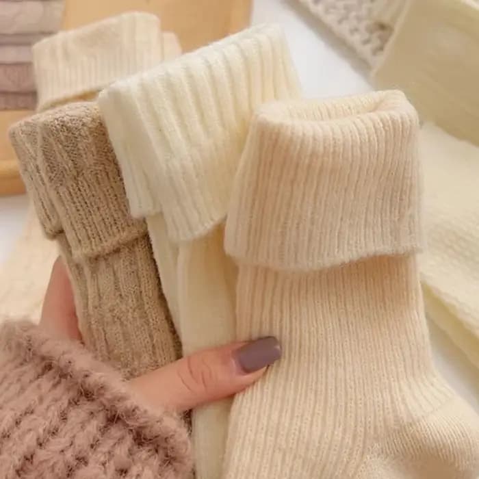 Chaussettes longues en laine et cachemire pour femmes