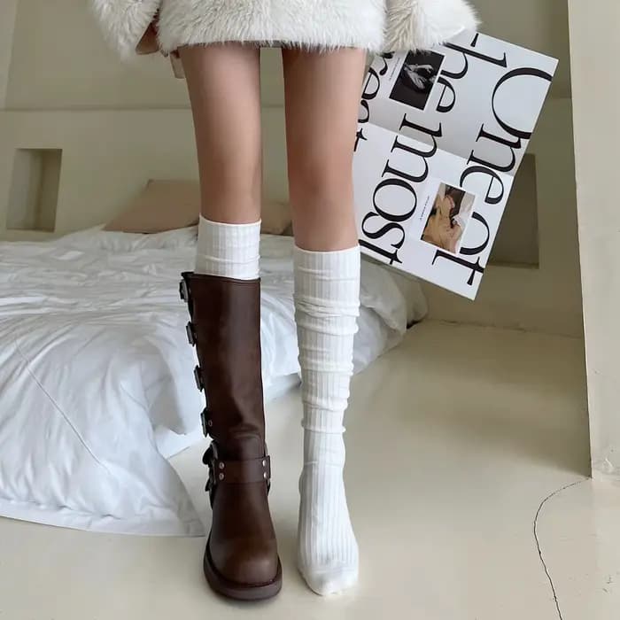 Bas de printemps longueur genou pour femmes, chaussettes à poils blancs, bottes amincissantes JK pour filles, chaussettes japonaises en mollet, chaussures en coton