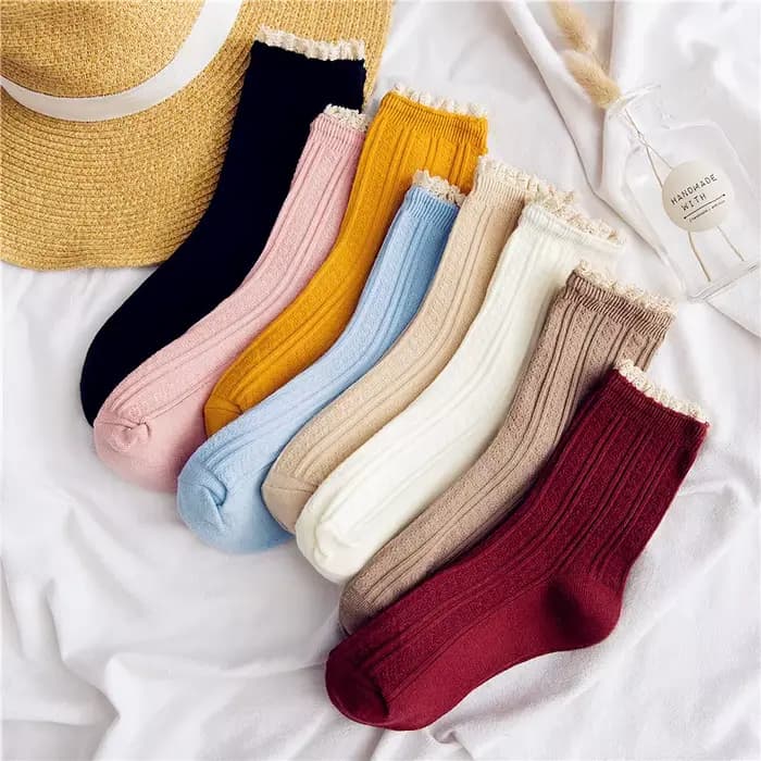Chaussettes à volants froufrous en dentelle pour femmes, coton doux, haute qualité, Kawaii, chaussettes mignonnes, document solide, Harajuku, rétro, dame, fille, mode