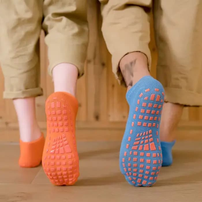 Chaussettes de sol respirantes en coton chaud pour trampoline