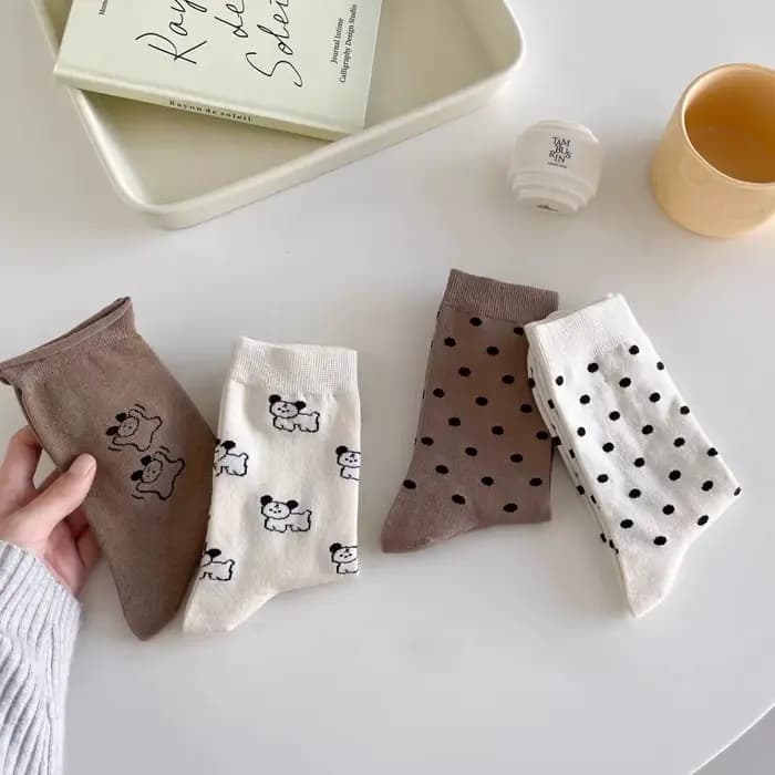 Chaussettes pour femmes coréen mignon dessin animé chien Kawaii décontracté polyvalent mi Tube