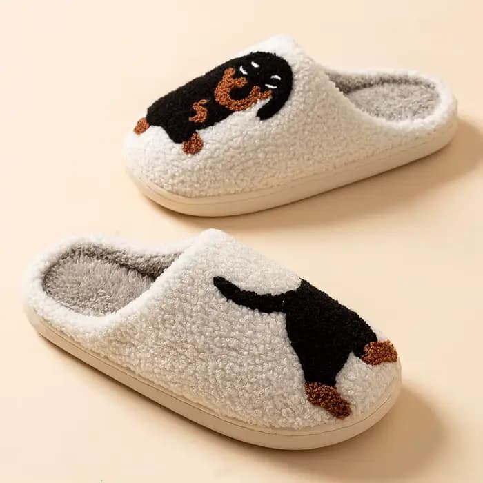 Chaussons de chien de teckel de dessin animé mignon et intéressant pour femmes, chaussures en coton d'hiver concis, chambre légère, confort intérieur chaud