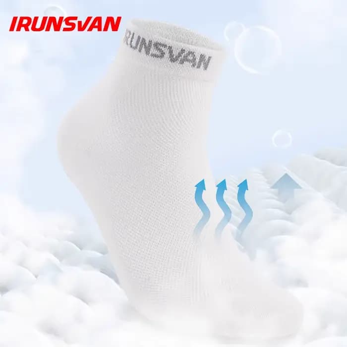Chaussettes de sport antibactériennes à l'huile essentielle authentique