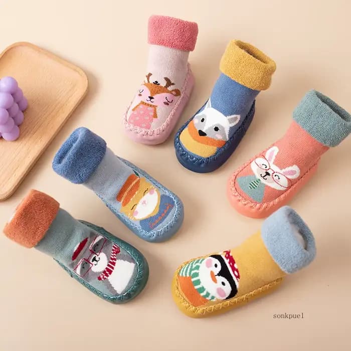 Bébé chaussettes chaussures infantile couleur correspondant mignon enfants garçons
