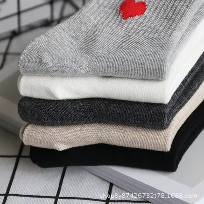 Chaussettes en coton imprimé coeur d'amour mignon pour femmes