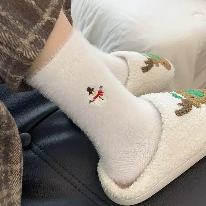 Chaussettes en velours de vison à motif de noël pour femmes