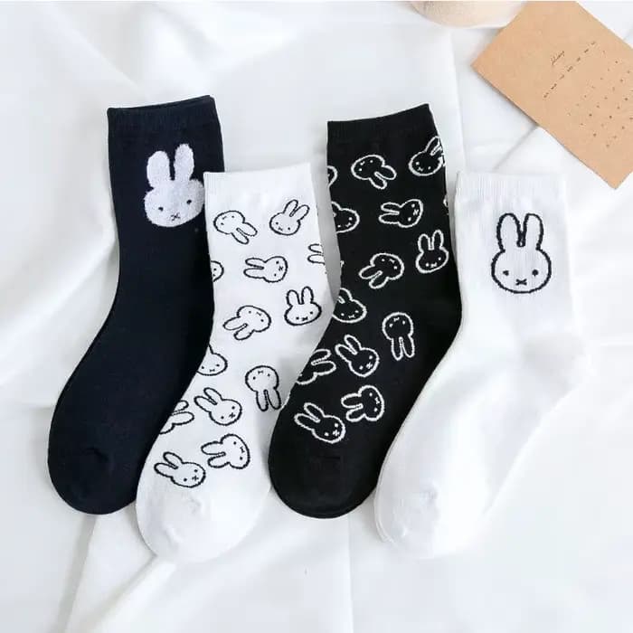 Kawaii Miffy coton cheville chaussettes minimaliste chérie dessin animé lapin pour les filles tricot doux et confortable usage quotidien Tendance K légère