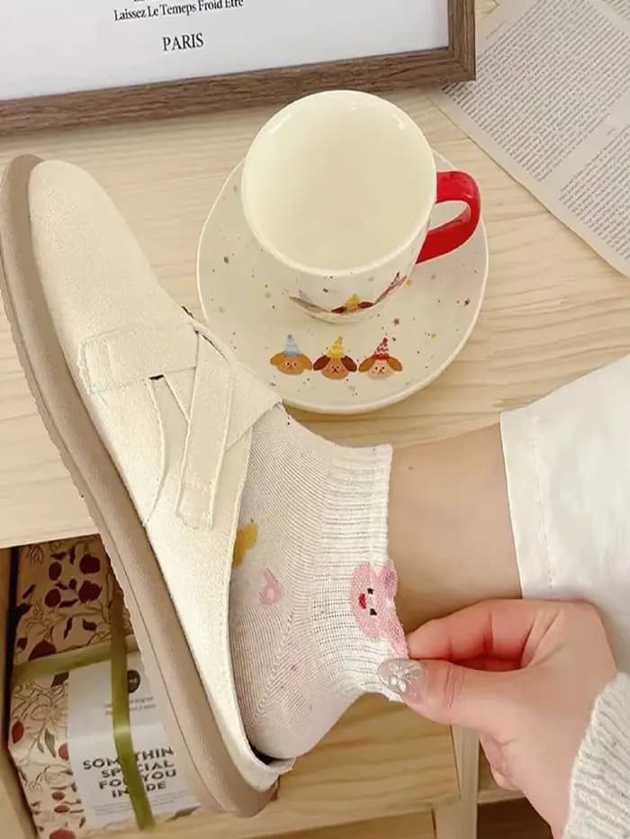5 paires de chaussettes courtes en fil de points pour femmes, chaussettes décontractées respirantes et absorbant la sueur, à la mode, motif de dessin animé mignon, printemps/été