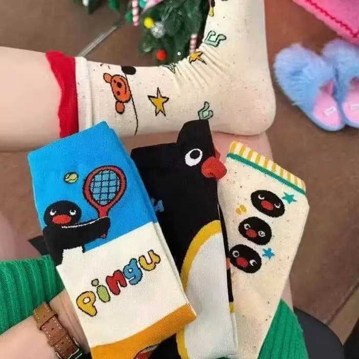 Chaussettes Penguin Pingu pour Hommes et Femmes, Motif Animalier Original et Coloré, Mi-mollet, Tendance Mode Niche, Chaussettes en Coton à Motifs de Dessins Animés