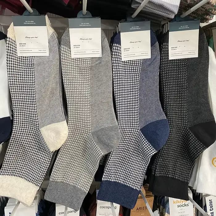 Chaussettes à carreaux en coton peigné pour hommes
