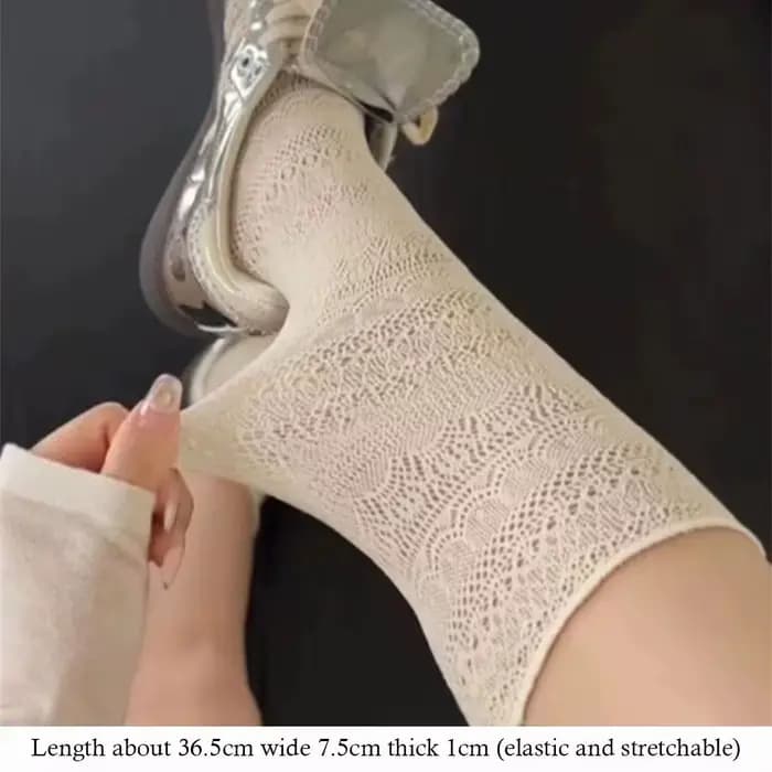 Chaussettes en dentelle de nylon évidées pour femmes, chaussettes blanches Pys, chaussettes douces, chaussettes fines rétro, chaussettes d'équipage de fleurs pour dames