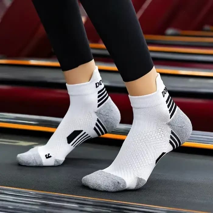Chaussettes de course Marathon professionnelles pour hommes et femmes