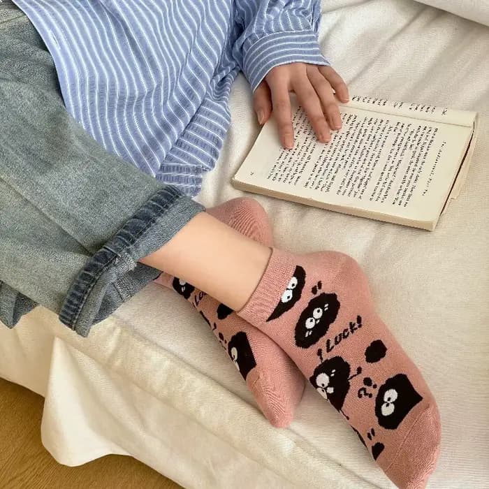 Chaussettes de Cosplay Anime pour hommes et femmes, Costume de boule de charbon, accessoires, nouvelle collection