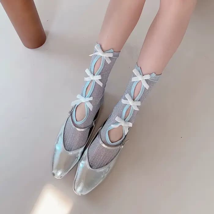 Chaussettes coréennes brillantes avec nœud pour femmes, style Kawaii JK Lolita, douces, Y2K, cool, polyvalentes, tendance, chaussettes de marque de luxe pour filles, vente en gros