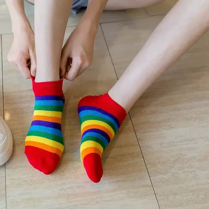 Chaussettes en coton Harajuku pour filles, chaussettes mignonnes, cheville allongée, dames, drôle, Kawaii, couleur jaune, blanc, noir