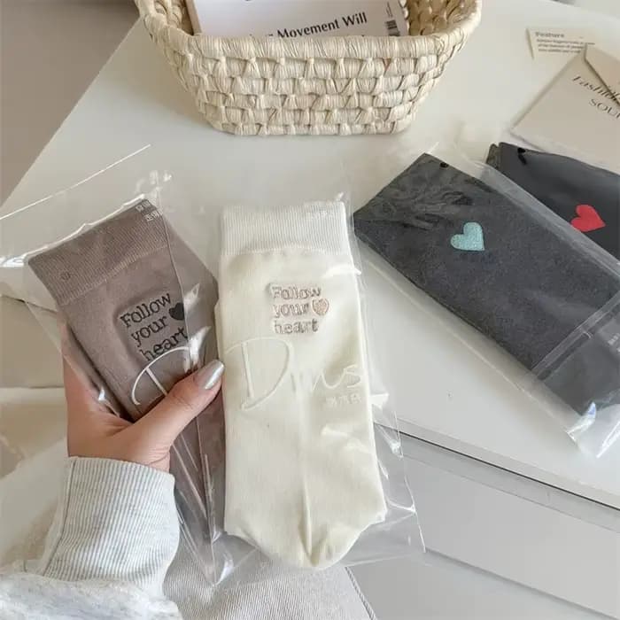 AB Style talon amour brodé mi Tube chaussettes pour femmes printemps été longue chaussette mode fille coton