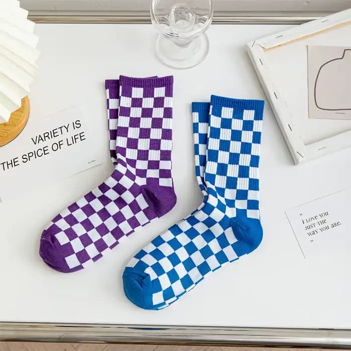 Femmes chaussettes damier Harajuku rue mode noir blanc carrés motif Plaid nouveauté Skateboard drôle coton