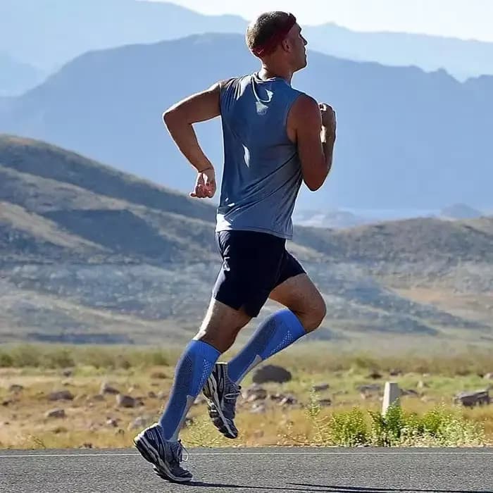 Chaussettes de Compression pour hommes et femmes, chaussettes d'infirmière de sport d'altétisme médical, idéales pour la course à pied, les voyages, le cyclisme