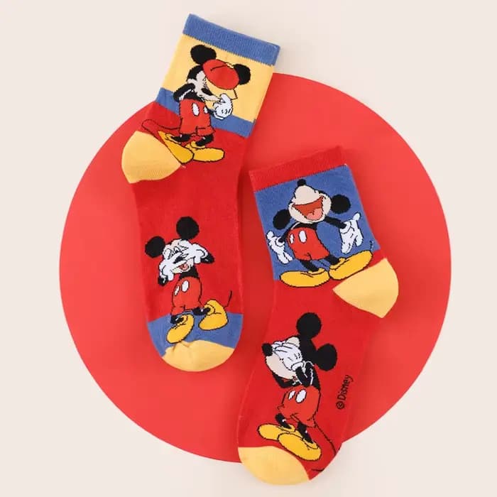 4 paires de nouvelles chaussettes Disney Mickey Mouse Rich Graffiti, version coréenne, chaussettes de mode originales pour couple, cadeau pour adolescents