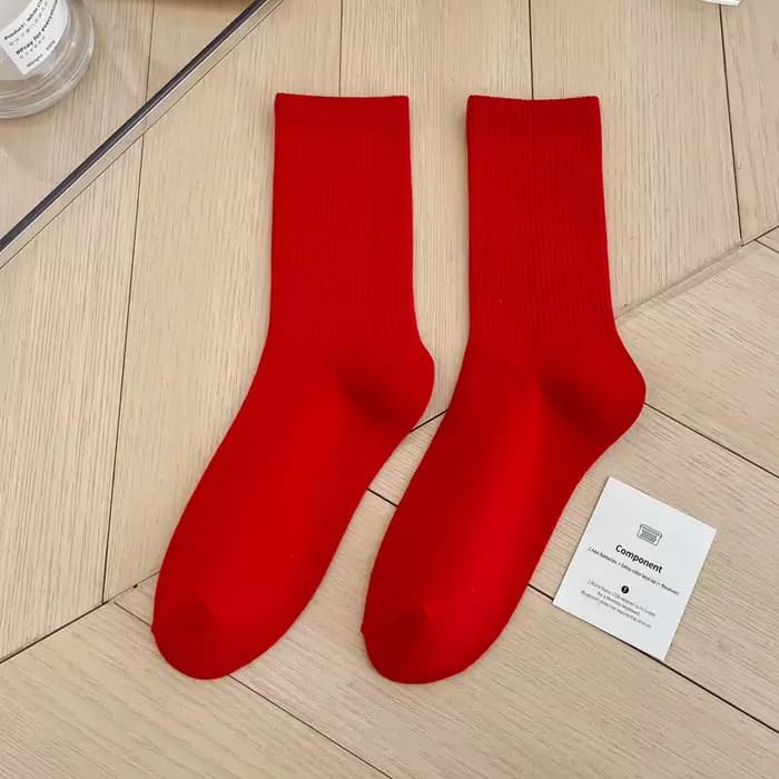 1 paire de chaussettes pour femmes, rouge, blanc, noir, chaussettes de sport respirantes, confortables, couleur unie, chaussettes de sol en coton pour filles, bonneterie