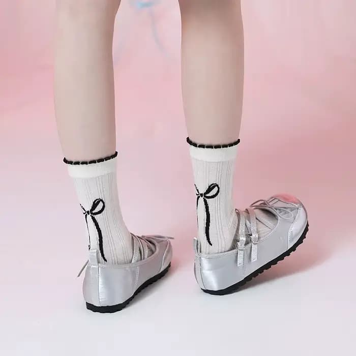 Chaussettes pour femmes style ballet, respirantes, tendance, couleur unie, printemps-été, mi-mollet, fines, en coton, avec nœud, vente en gros