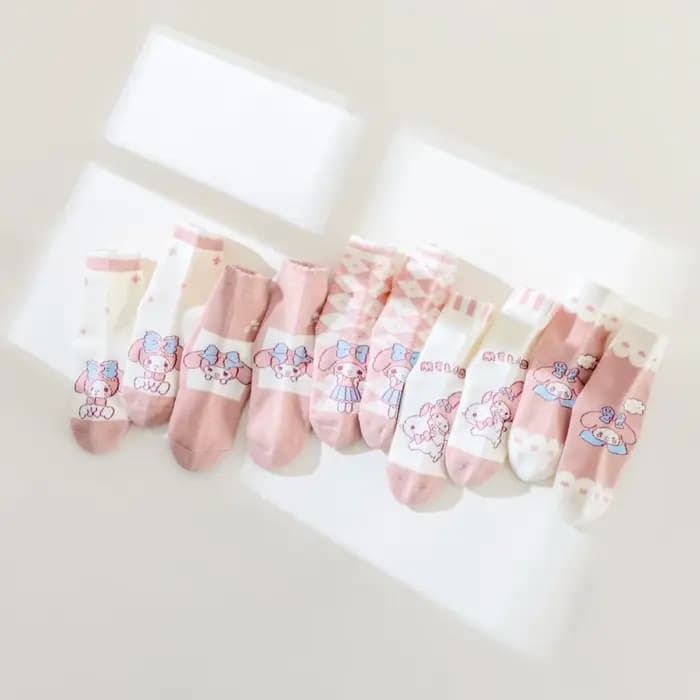 Chaussettes pour enfants Kawaii My Melody, lot de 5, chaussettes en coton doux pour filles, chaussettes respirantes pour enfants avec des dessins mignons pour un usage quotidien