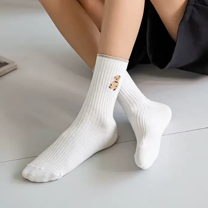 Chaussettes pour femmes à motif ours de dessin animé, style coréen décontracté, en coton doux, couleur café automne, Kawaii